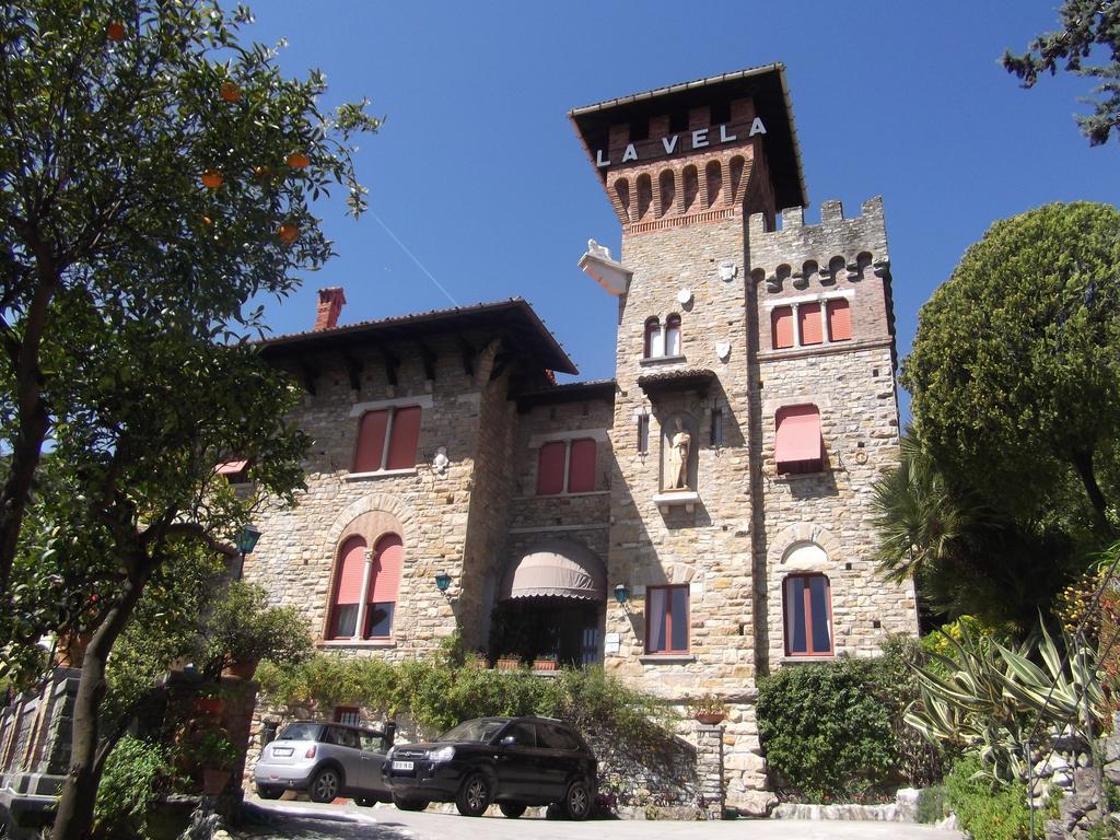 La Vela-castello Il Rifugio מלון 3*